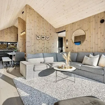 Designer By The Sea 40 Minutes From Bergen בית נופש